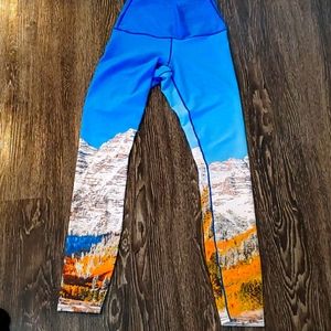 Colorado Threads Yoga Leggings